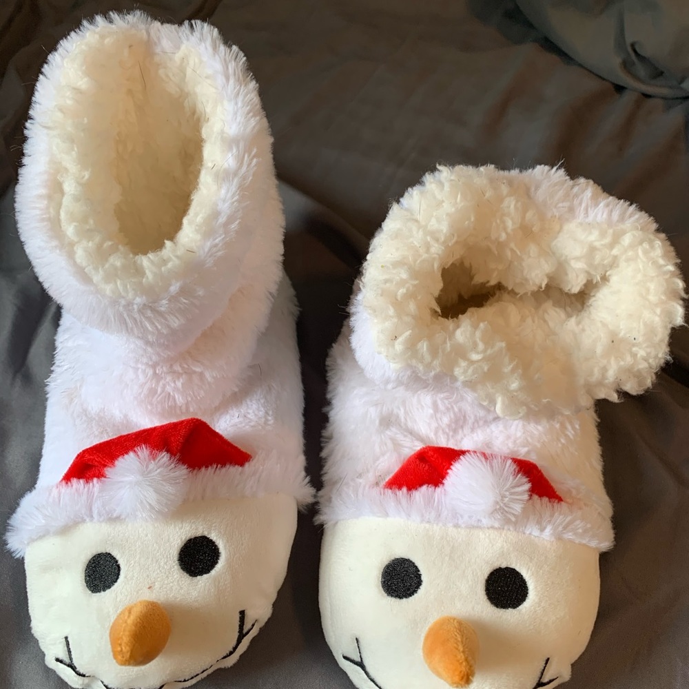 slippers